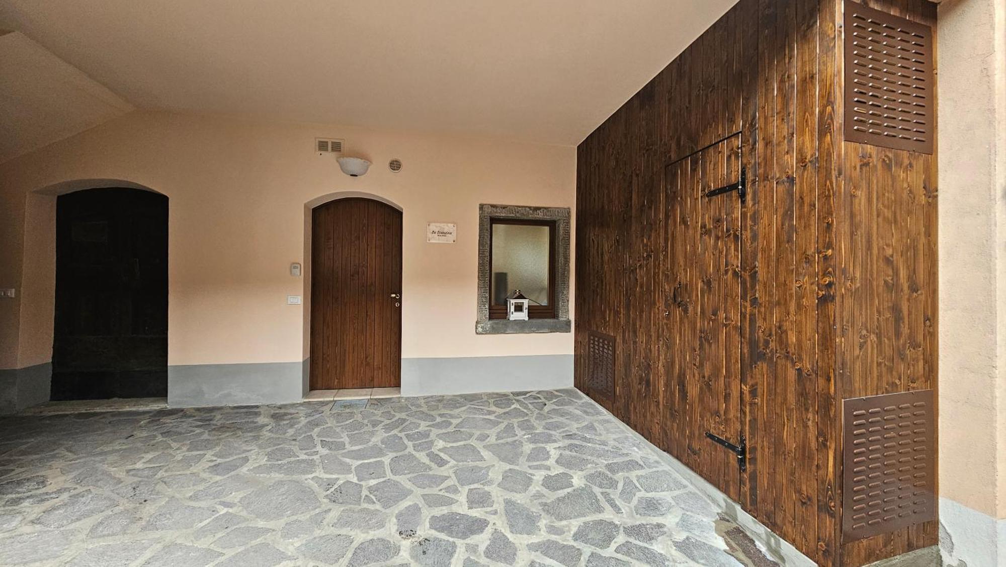 Апартаменты La Stanzina Di Via Dosso Solto Collina Экстерьер фото